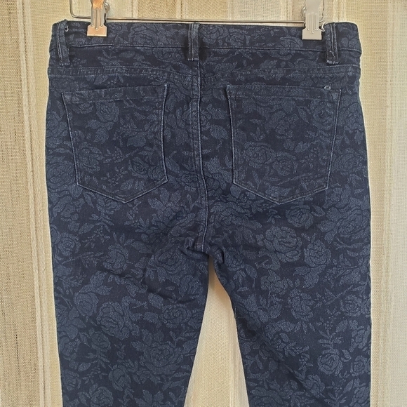 Harper Midrise Floral Skinny Jeans - Picture 5 of 10